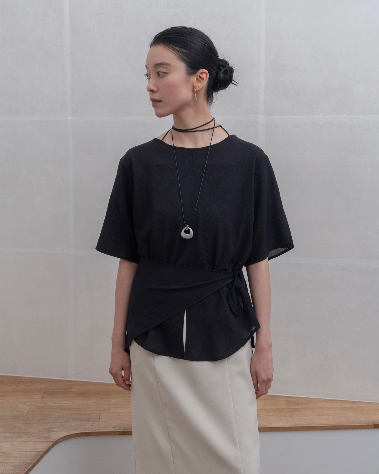 String Choker Dress(6/26 21:00-)