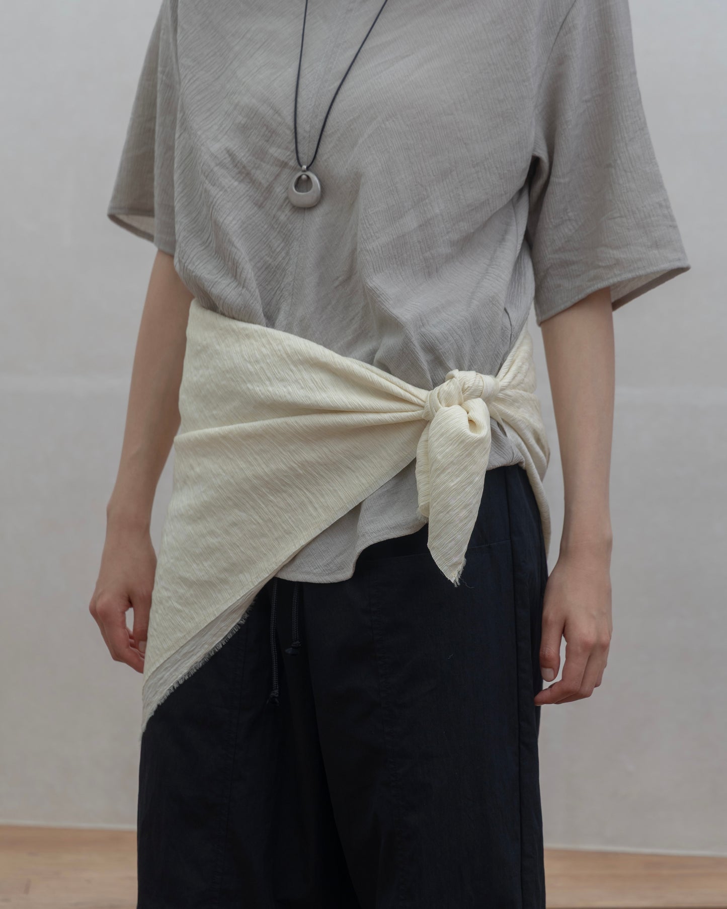 Rippled Fringed Scarf（7/3 21:00-）