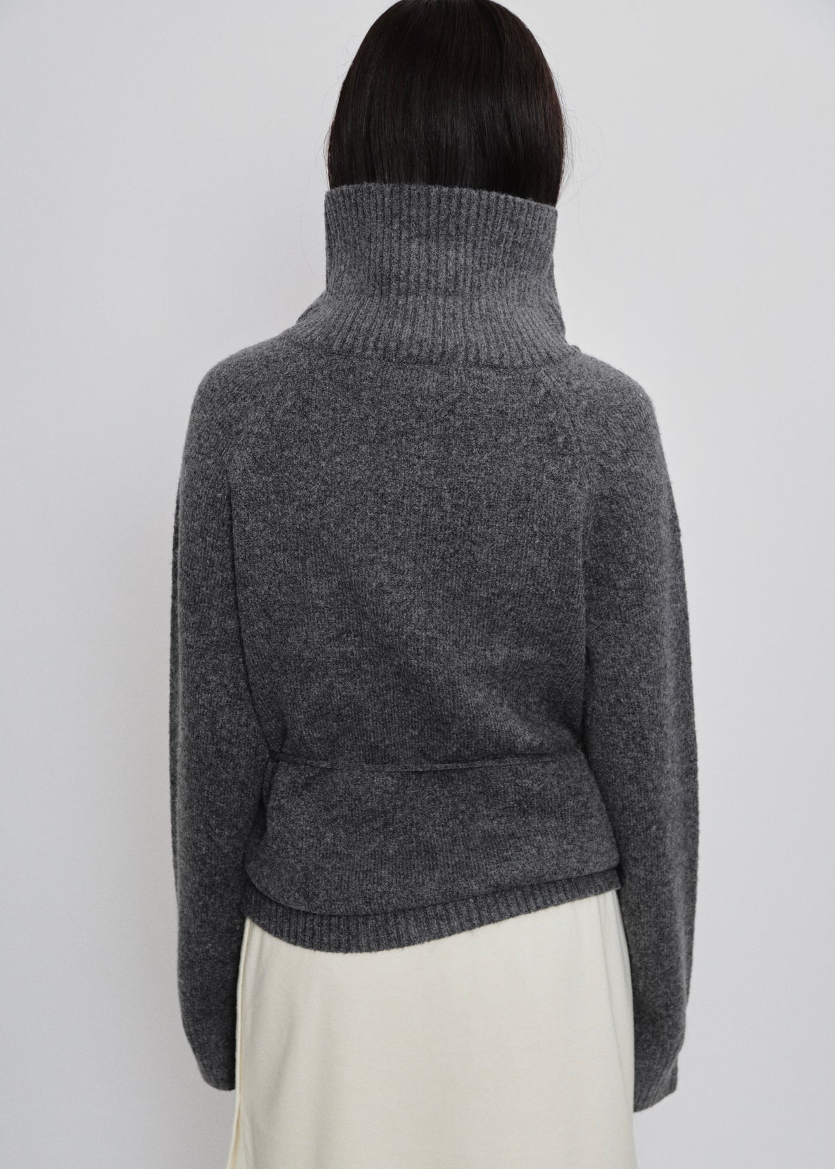 【先行】Tie-Waist High-Neck Cardigan ※10月中旬より順次配送