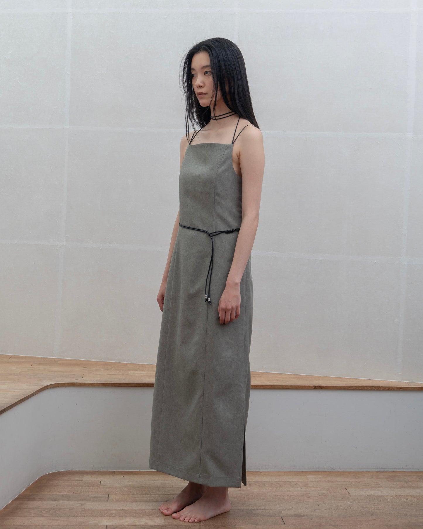 String Choker Dress（6/26 21:00-）