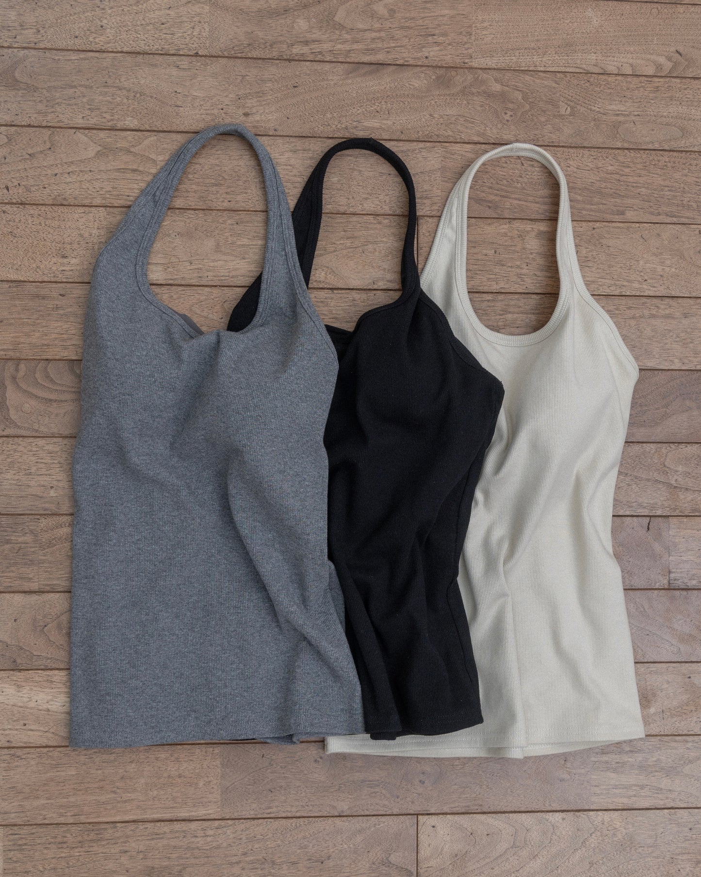 Back-Open Halter Cami（6/26 21:00-）