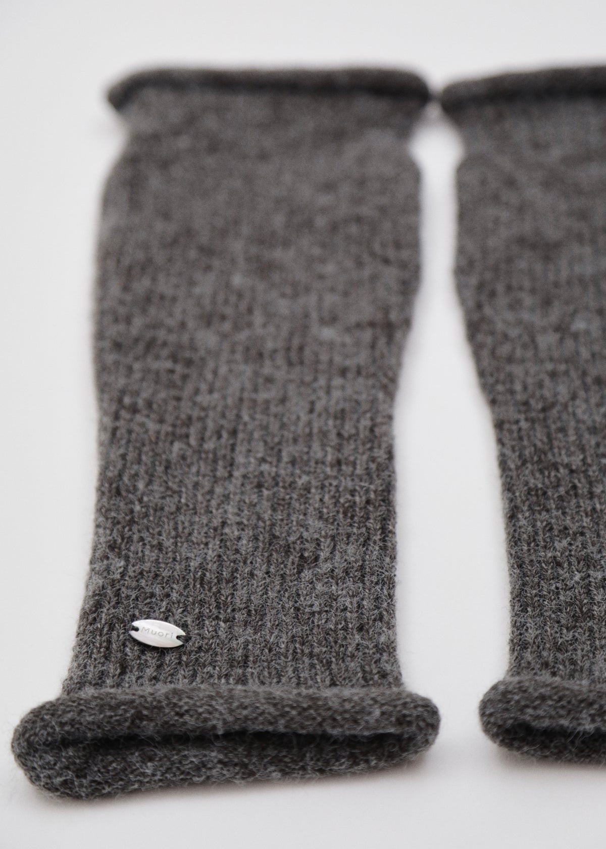 Ribbed Knit Gloves（10/28-）