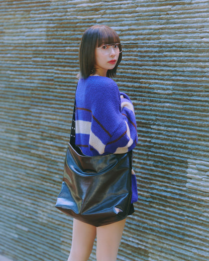 Big Silhouette Pullover Knit