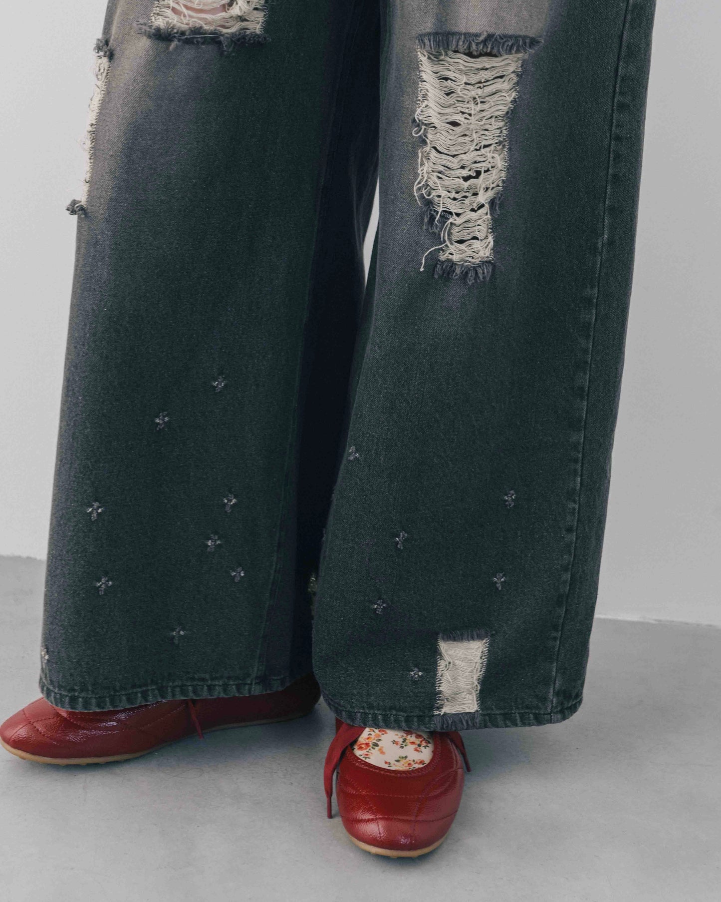 Wide Silhouette Distressed Denim