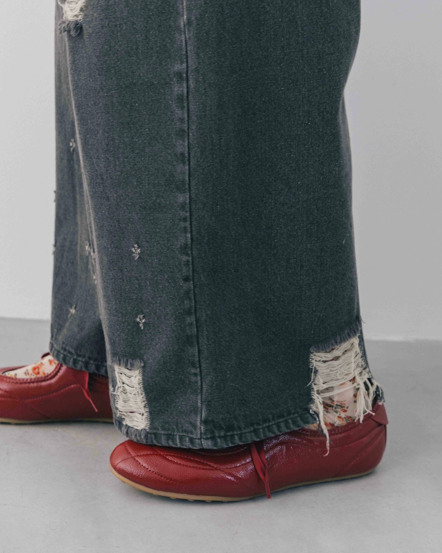 Wide Silhouette Distressed Denim