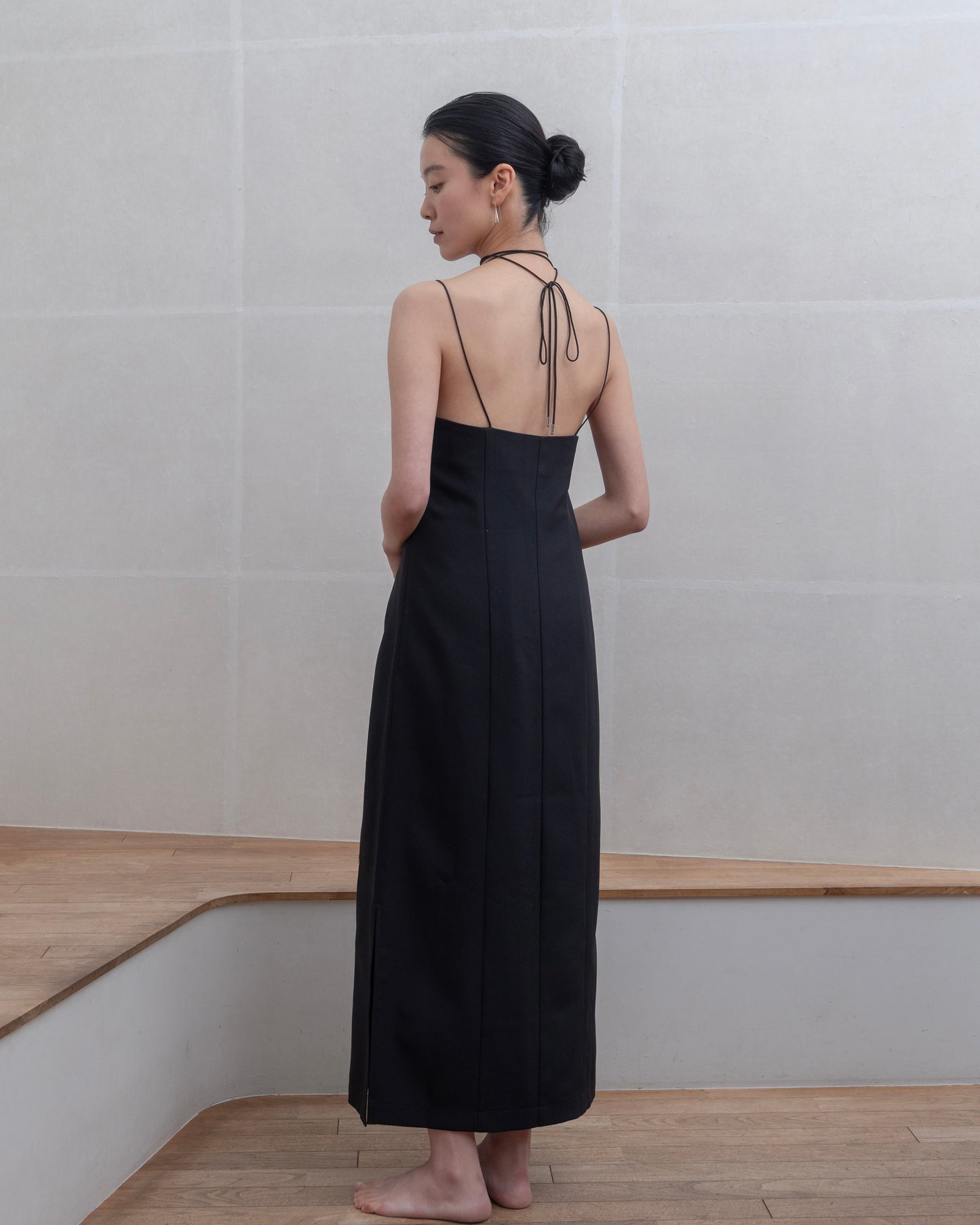 String Choker Dress（6/26 21:00-）