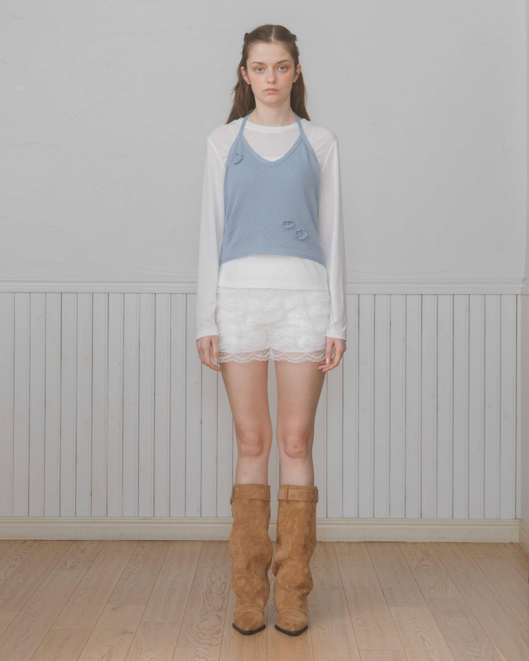 Rosette Halter neck Knit