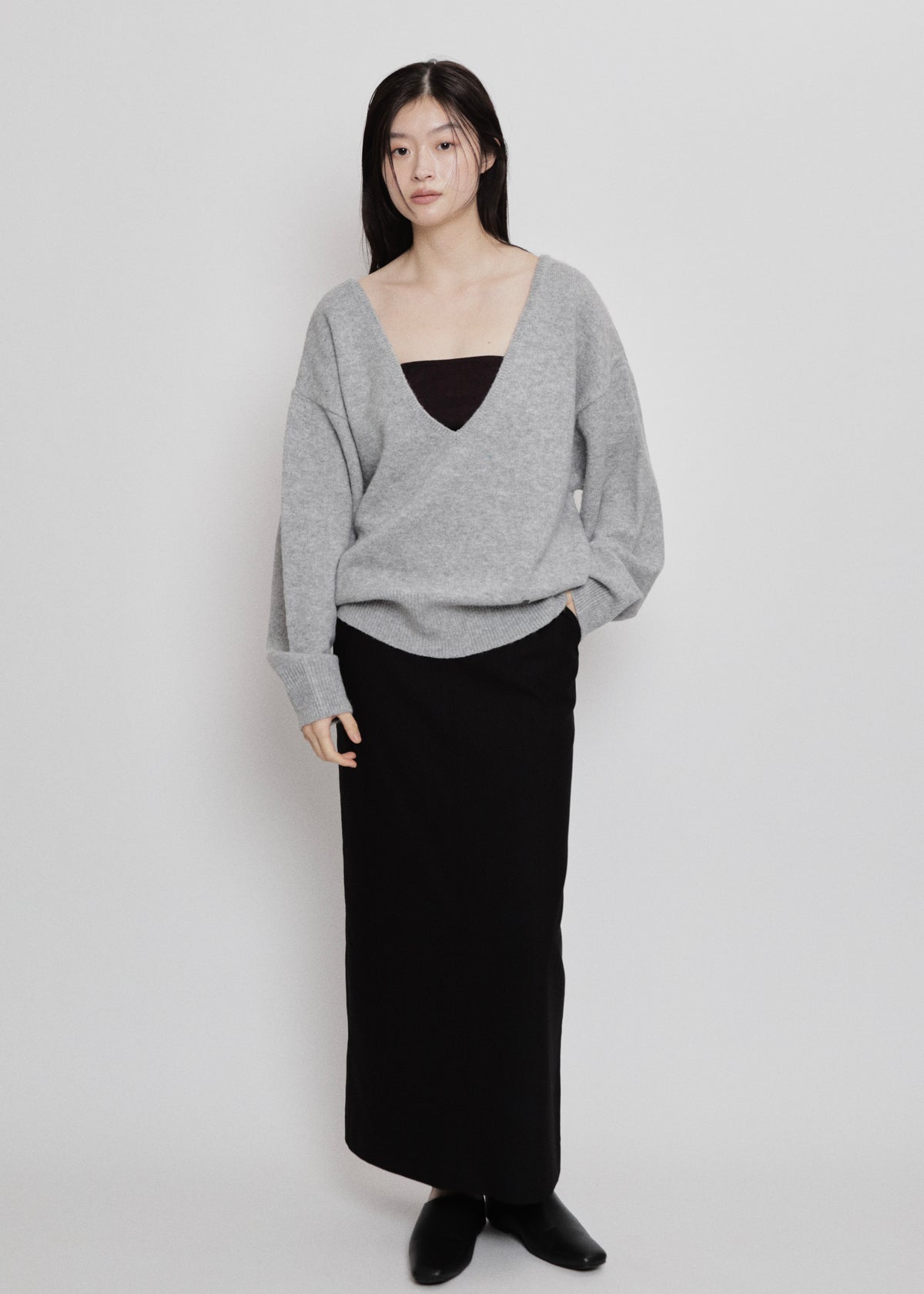 【先行】V-Neck Knit Pullover ※10月中旬より順次配送