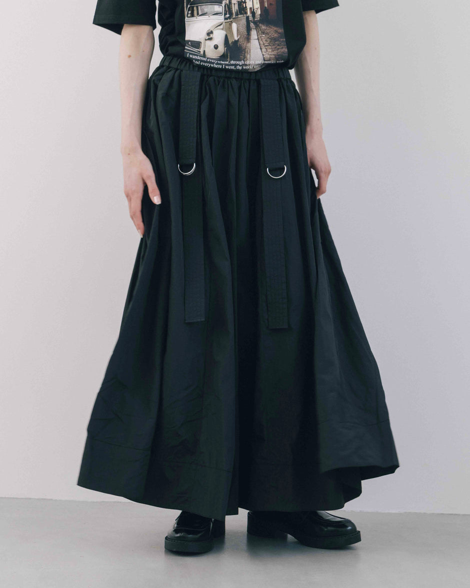 model:173cm<br>
size:FREE