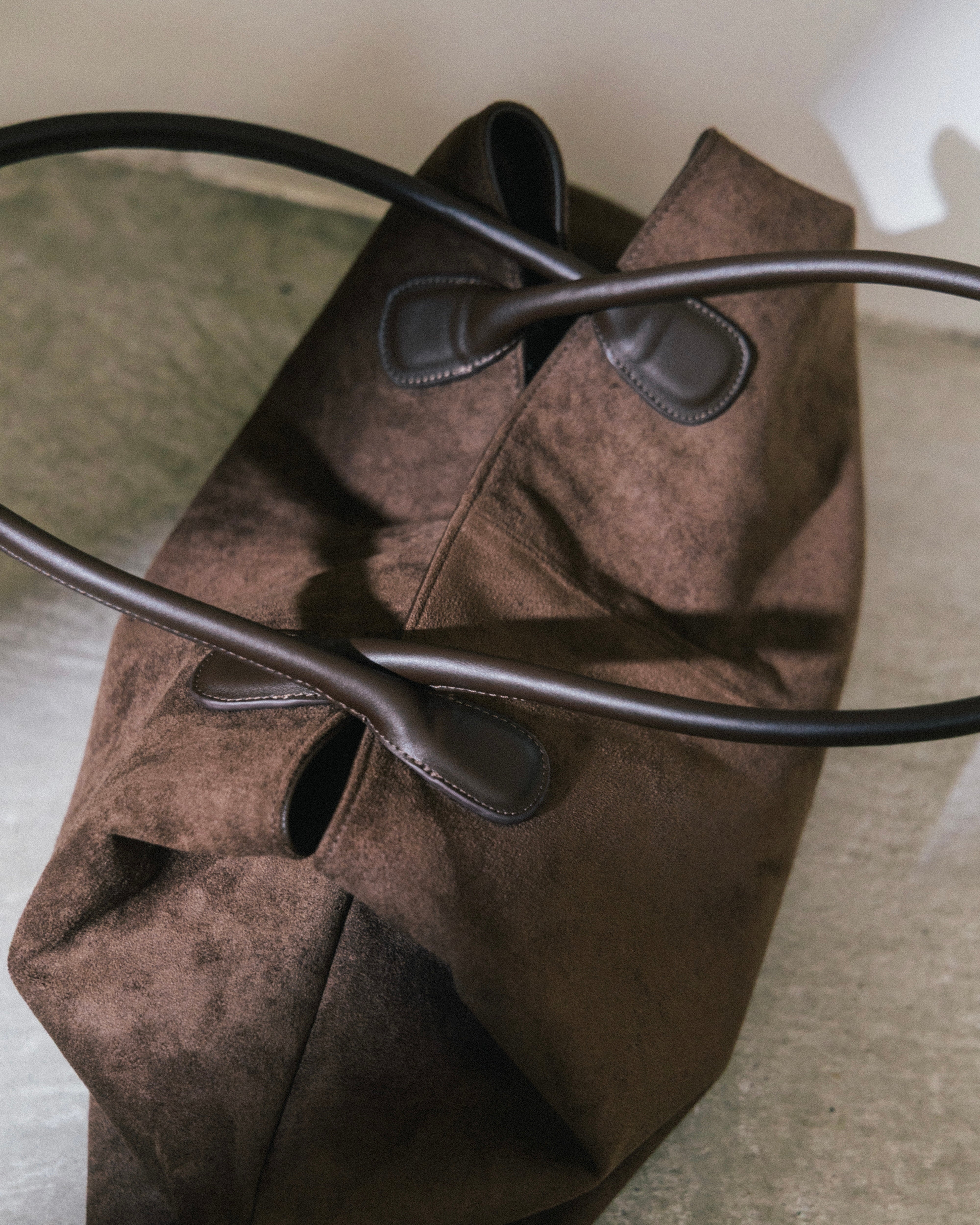Suède Boston Bag – newv | ヌーヴ