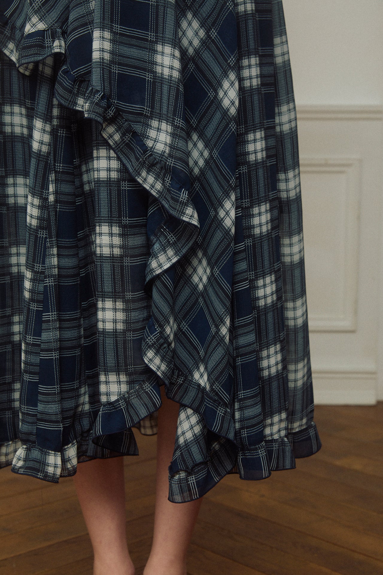 Asymmetrical Check Chiffon Skirt
