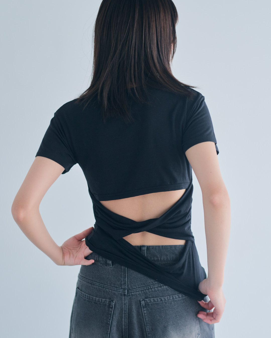 【予約】Back Open Compact Tee※6月下旬配送