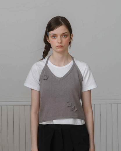 Rosette Halter neck Knit