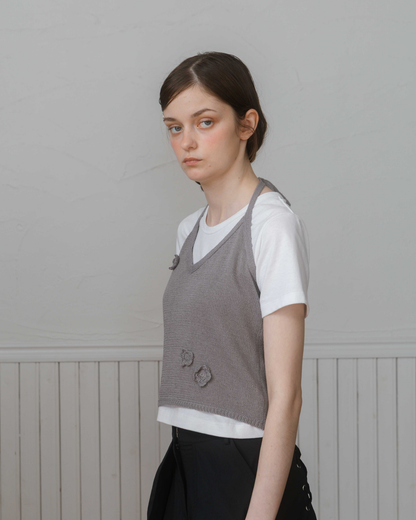 Rosette Halter neck Knit