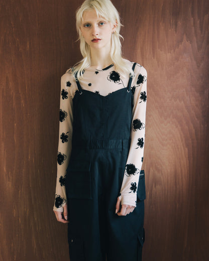 model:173cm<br>
size:M