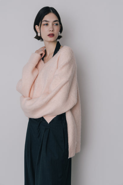 【先行】Shaggy V-Neck Knit ※11月上旬配送予定