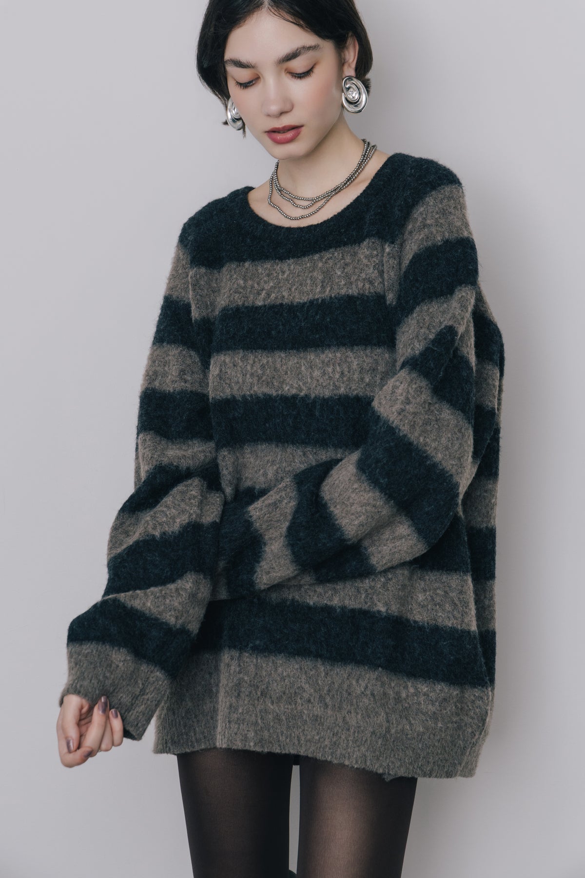 【先行】Shaggy Border Knit ※11月上旬配送予定