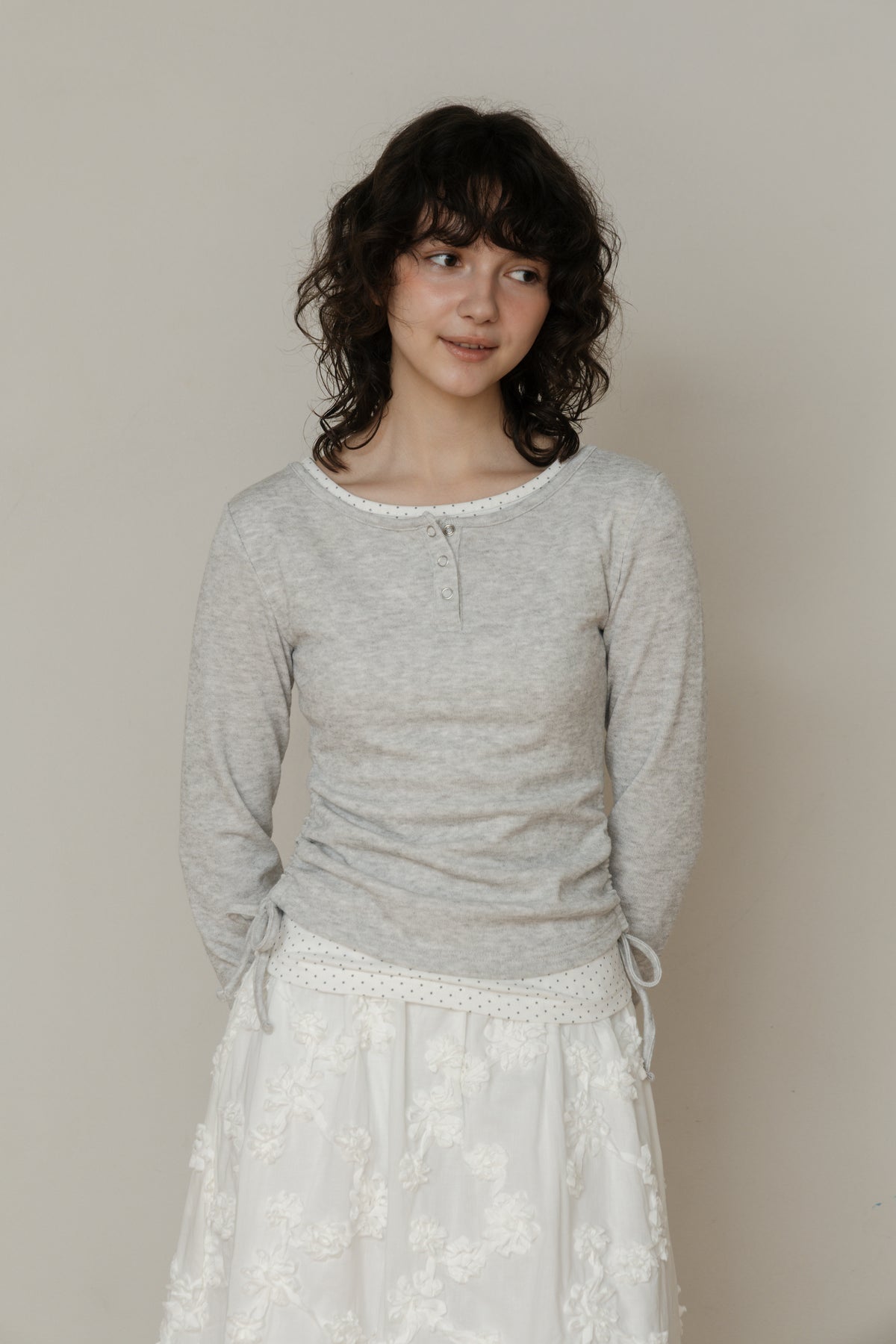 【先行】Layered Henley Neck Tee ※10月下旬配送予定