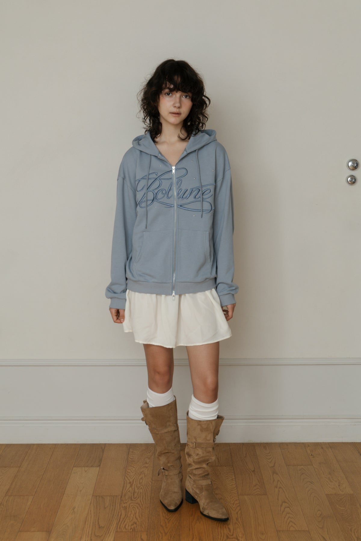 【先行】Big Lettering Zip-Up Hoodie ※10月下旬配送予定